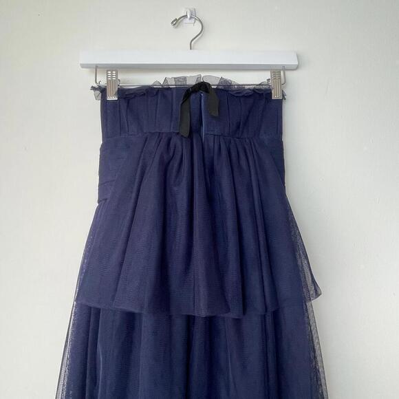 Vera Wang Maids Strapless Gown long in Blue size 2 - Picture 5 of 9
